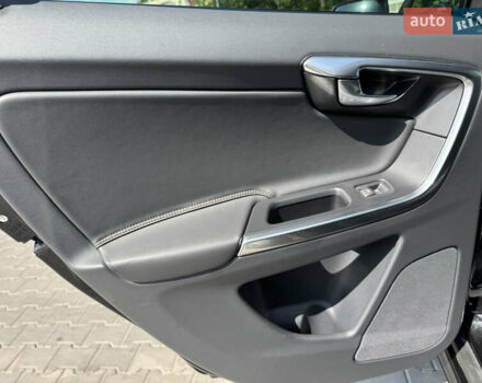 Чорний Вольво ХС60, об'ємом двигуна 1.97 л та пробігом 270 тис. км за 22550 $, фото 71 на Automoto.ua