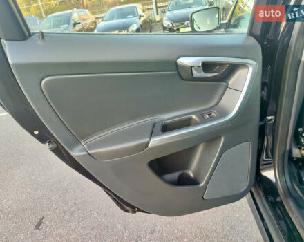 Черный Вольво ХС60, объемом двигателя 2 л и пробегом 220 тыс. км за 19799 $, фото 15 на Automoto.ua