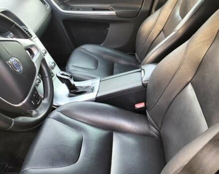 Черный Вольво ХС60, объемом двигателя 2.4 л и пробегом 130 тыс. км за 32000 $, фото 21 на Automoto.ua