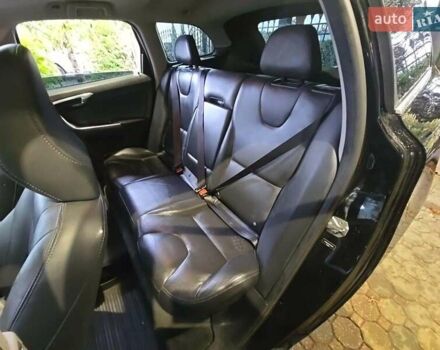 Черный Вольво ХС60, объемом двигателя 1.97 л и пробегом 165 тыс. км за 12800 $, фото 1 на Automoto.ua