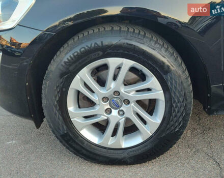 Черный Вольво ХС60, объемом двигателя 2 л и пробегом 220 тыс. км за 19799 $, фото 47 на Automoto.ua