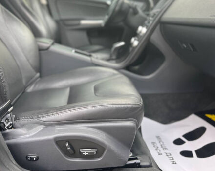 Черный Вольво ХС60, объемом двигателя 2 л и пробегом 189 тыс. км за 20300 $, фото 11 на Automoto.ua