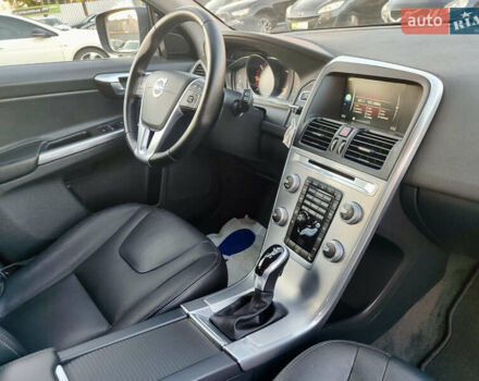 Черный Вольво ХС60, объемом двигателя 2 л и пробегом 220 тыс. км за 19799 $, фото 22 на Automoto.ua