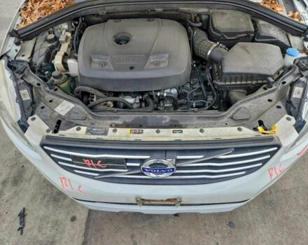 Черный Вольво ХС60, объемом двигателя 2 л и пробегом 88 тыс. км за 2000 $, фото 11 на Automoto.ua