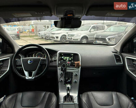 Чорний Вольво ХС60, об'ємом двигуна 2 л та пробігом 120 тис. км за 21400 $, фото 18 на Automoto.ua