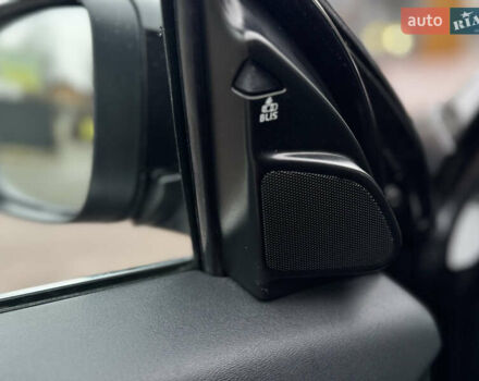 Чорний Вольво ХС60, об'ємом двигуна 2.5 л та пробігом 160 тис. км за 16300 $, фото 19 на Automoto.ua