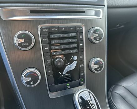 Черный Вольво ХС60, объемом двигателя 2 л и пробегом 139 тыс. км за 20900 $, фото 17 на Automoto.ua