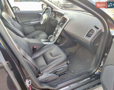 Черный Вольво ХС60, объемом двигателя 2 л и пробегом 220 тыс. км за 19799 $, фото 21 на Automoto.ua