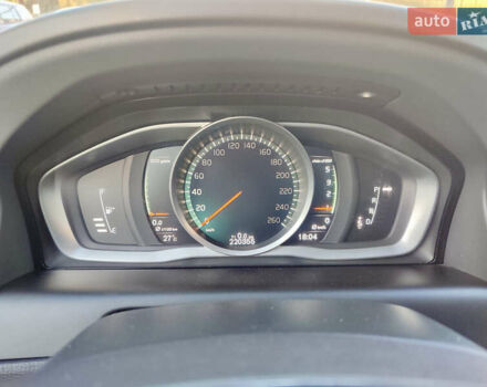 Черный Вольво ХС60, объемом двигателя 2 л и пробегом 220 тыс. км за 19799 $, фото 33 на Automoto.ua