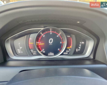 Черный Вольво ХС60, объемом двигателя 2 л и пробегом 220 тыс. км за 19799 $, фото 35 на Automoto.ua