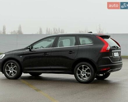 Черный Вольво ХС60, объемом двигателя 2.4 л и пробегом 212 тыс. км за 19187 $, фото 3 на Automoto.ua