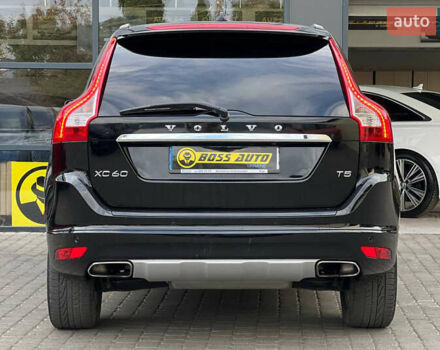 Чорний Вольво ХС60, об'ємом двигуна 1.97 л та пробігом 199 тис. км за 18000 $, фото 4 на Automoto.ua