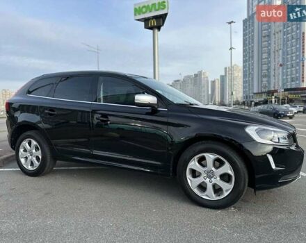 Черный Вольво ХС60, объемом двигателя 1.97 л и пробегом 139 тыс. км за 21300 $, фото 3 на Automoto.ua