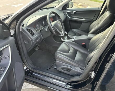 Черный Вольво ХС60, объемом двигателя 2 л и пробегом 139 тыс. км за 20900 $, фото 16 на Automoto.ua
