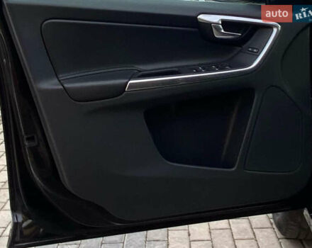 Черный Вольво ХС60, объемом двигателя 2.5 л и пробегом 160 тыс. км за 16300 $, фото 33 на Automoto.ua