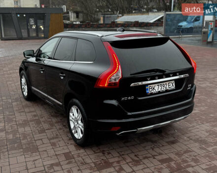 Чорний Вольво ХС60, об'ємом двигуна 2.5 л та пробігом 160 тис. км за 16300 $, фото 9 на Automoto.ua