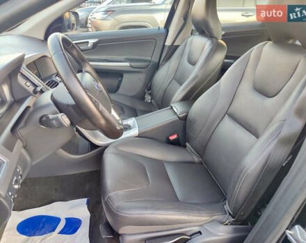 Черный Вольво ХС60, объемом двигателя 2 л и пробегом 220 тыс. км за 19799 $, фото 18 на Automoto.ua