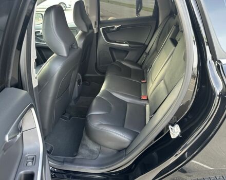 Черный Вольво ХС60, объемом двигателя 2 л и пробегом 139 тыс. км за 20900 $, фото 14 на Automoto.ua