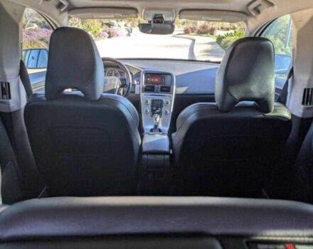 Черный Вольво ХС60, объемом двигателя 2 л и пробегом 47 тыс. км за 4700 $, фото 13 на Automoto.ua