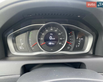 Чорний Вольво ХС60, об'ємом двигуна 2 л та пробігом 282 тис. км за 12900 $, фото 19 на Automoto.ua