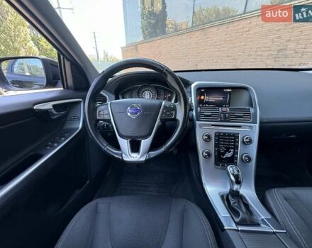 Чорний Вольво ХС60, об'ємом двигуна 1.97 л та пробігом 270 тис. км за 18500 $, фото 13 на Automoto.ua