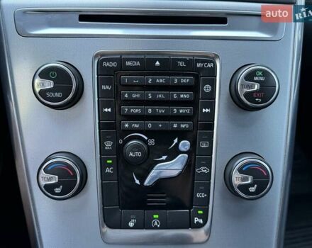 Чорний Вольво ХС60, об'ємом двигуна 1.97 л та пробігом 270 тис. км за 18500 $, фото 16 на Automoto.ua