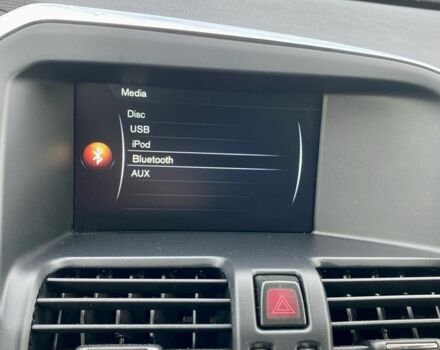 Чорний Вольво ХС60, об'ємом двигуна 2 л та пробігом 282 тис. км за 12900 $, фото 16 на Automoto.ua