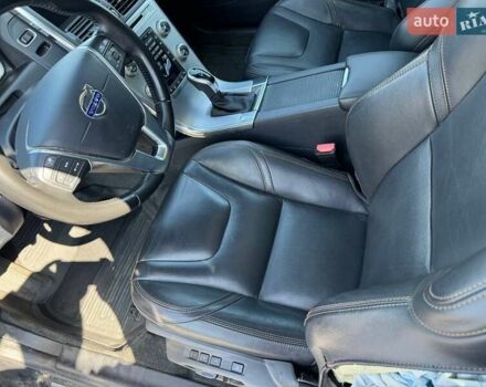 Черный Вольво ХС60, объемом двигателя 2 л и пробегом 235 тыс. км за 11300 $, фото 12 на Automoto.ua