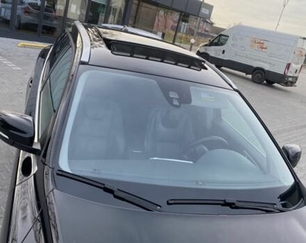 Чорний Вольво ХС60, об'ємом двигуна 2 л та пробігом 282 тис. км за 12900 $, фото 4 на Automoto.ua