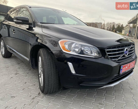 Чорний Вольво ХС60, об'ємом двигуна 2 л та пробігом 282 тис. км за 12900 $, фото 4 на Automoto.ua