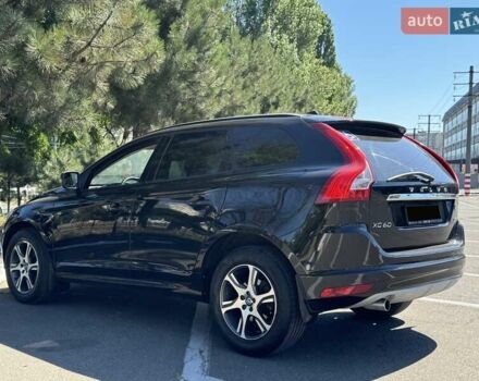 Чорний Вольво ХС60, об'ємом двигуна 1.97 л та пробігом 270 тис. км за 18500 $, фото 5 на Automoto.ua