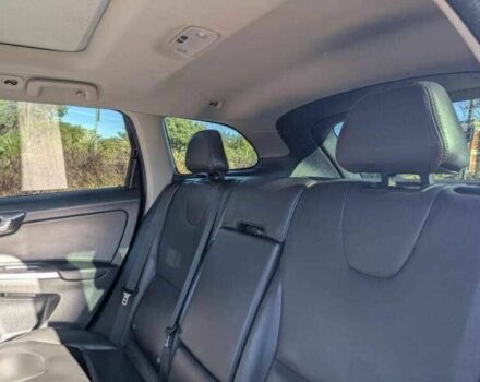 Черный Вольво ХС60, объемом двигателя 2 л и пробегом 47 тыс. км за 4700 $, фото 15 на Automoto.ua