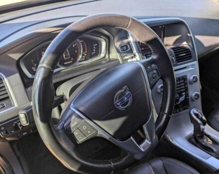 Черный Вольво ХС60, объемом двигателя 2 л и пробегом 47 тыс. км за 4700 $, фото 9 на Automoto.ua