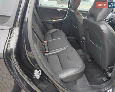 Чорний Вольво ХС60, об'ємом двигуна 2 л та пробігом 240 тис. км за 18500 $, фото 15 на Automoto.ua