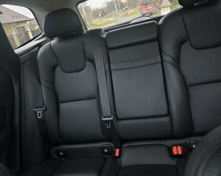 Чорний Вольво ХС60, об'ємом двигуна 1.97 л та пробігом 267 тис. км за 26000 $, фото 38 на Automoto.ua