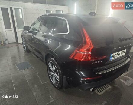 Чорний Вольво ХС60, об'ємом двигуна 1.97 л та пробігом 267 тис. км за 26000 $, фото 4 на Automoto.ua