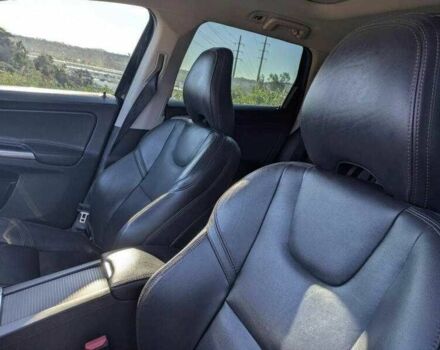 Черный Вольво ХС60, объемом двигателя 2 л и пробегом 47 тыс. км за 4700 $, фото 7 на Automoto.ua