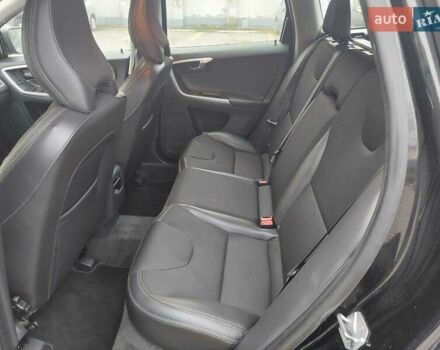 Чорний Вольво ХС60, об'ємом двигуна 2 л та пробігом 240 тис. км за 18500 $, фото 14 на Automoto.ua