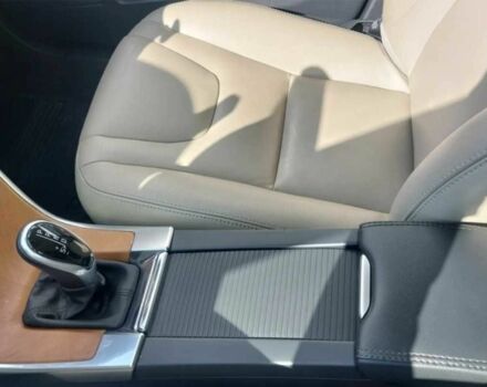 Черный Вольво ХС60, объемом двигателя 2 л и пробегом 87 тыс. км за 11600 $, фото 11 на Automoto.ua