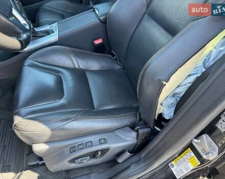 Черный Вольво ХС60, объемом двигателя 2 л и пробегом 235 тыс. км за 11300 $, фото 13 на Automoto.ua