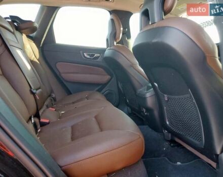 Вольво ХС60 2017 в Кропивницком (Кировограде) на Automoto.ua Черный Вольво ХС60, объемом двигателя 2 л и пробегом 123 тыс. км за 7000 $, фото 9 на Automoto.ua