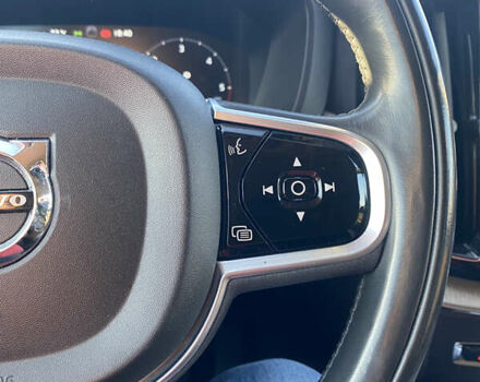 Вольво ХС60 2017 в Виннице на Automoto.ua Черный Вольво ХС60, объемом двигателя 1.97 л и пробегом 199 тыс. км за 27900 $, фото 18 на Automoto.ua