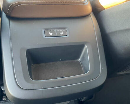 Вольво ХС60 2017 в Виннице на Automoto.ua Черный Вольво ХС60, объемом двигателя 1.97 л и пробегом 199 тыс. км за 27900 $, фото 19 на Automoto.ua