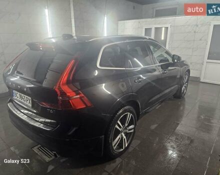 Чорний Вольво ХС60, об'ємом двигуна 1.97 л та пробігом 267 тис. км за 26000 $, фото 6 на Automoto.ua