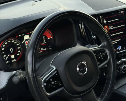 Черный Вольво ХС60, объемом двигателя 2 л и пробегом 178 тыс. км за 23900 $, фото 11 на Automoto.ua