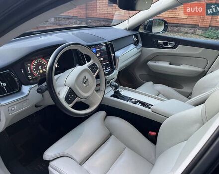 Черный Вольво ХС60, объемом двигателя 1.97 л и пробегом 125 тыс. км за 26000 $, фото 11 на Automoto.ua