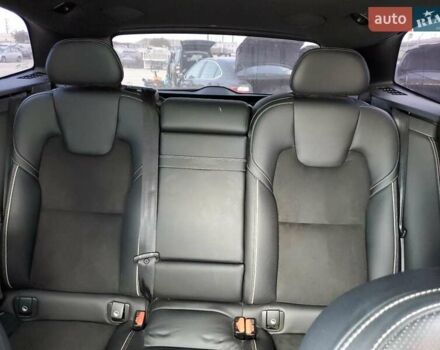 Чорний Вольво ХС60, об'ємом двигуна 1.97 л та пробігом 132 тис. км за 8900 $, фото 8 на Automoto.ua