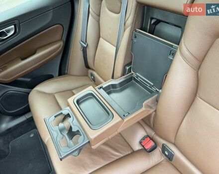 Черный Вольво ХС60, объемом двигателя 2 л и пробегом 82 тыс. км за 26999 $, фото 45 на Automoto.ua