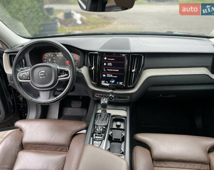 Черный Вольво ХС60, объемом двигателя 2 л и пробегом 172 тыс. км за 27999 $, фото 23 на Automoto.ua