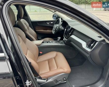 Черный Вольво ХС60, объемом двигателя 2 л и пробегом 82 тыс. км за 26999 $, фото 18 на Automoto.ua